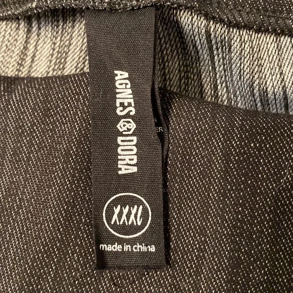 Agnes & Dora Jeggings: Black, XXXL w/ mesh panel at ankles. Worn and washed once - Picture 2 of 2